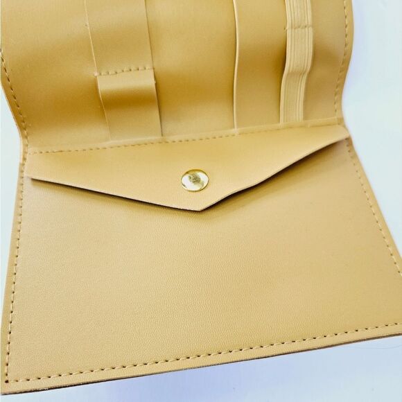 Glass Ladder & Co. Bags Katherine Tech Vegan Leather Organizer Travel Roll Honey - Picture 8 of 14